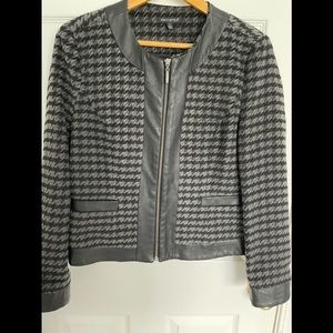 For Cynthia black and gray zipper blazer